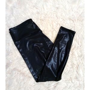 Workout Empire Black Gloss Leggings sz Large